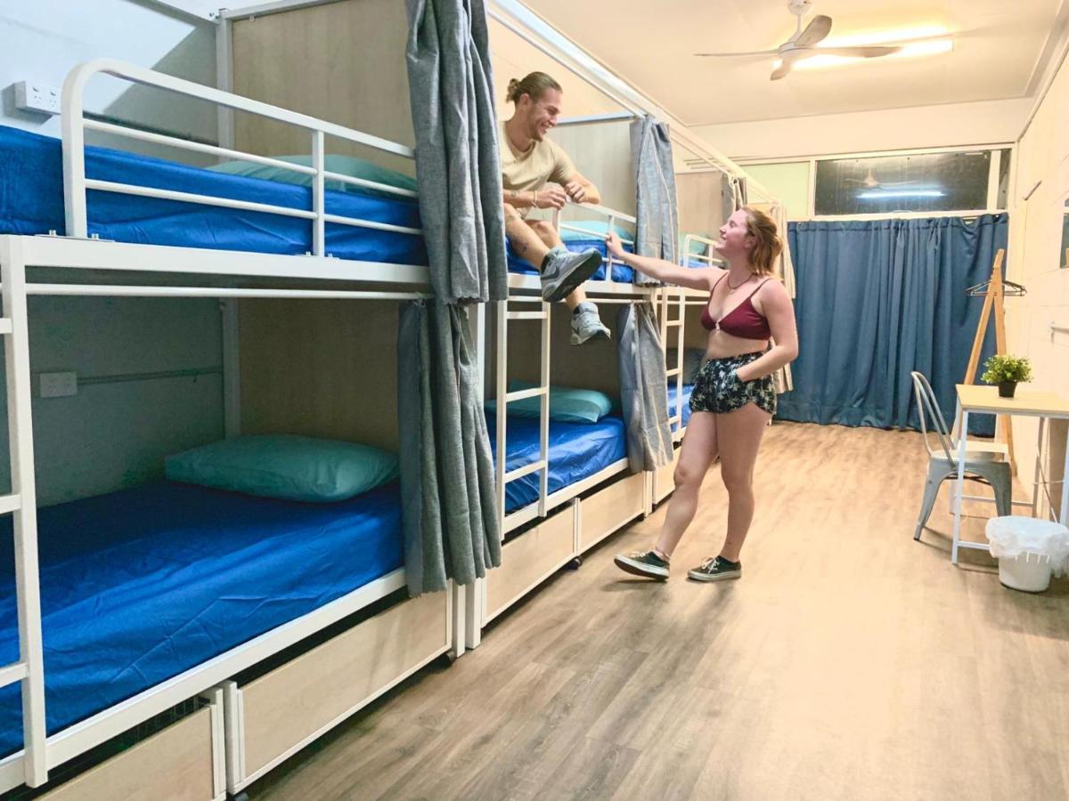 Aussie Dream Hostel Голд-Кост Екстер'єр фото