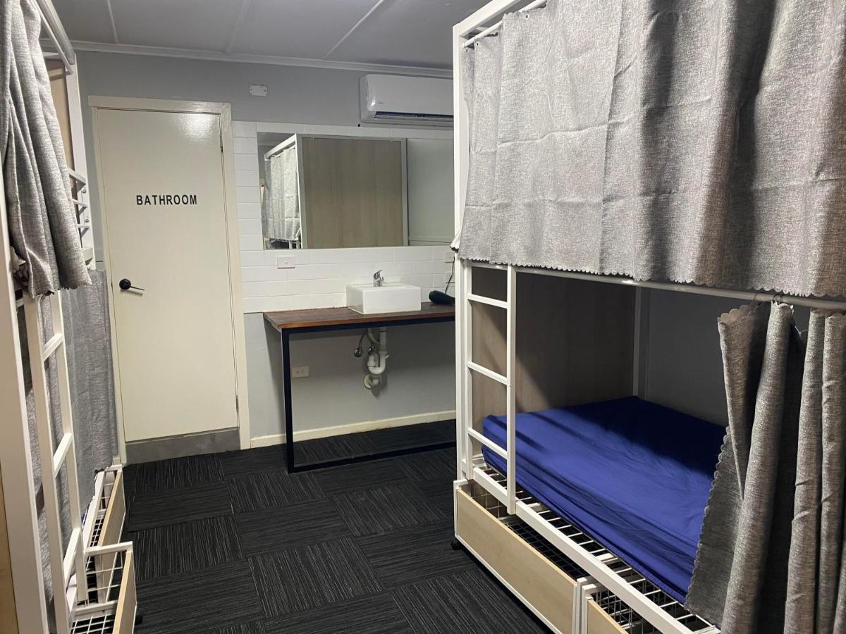 Aussie Dream Hostel Голд-Кост Екстер'єр фото