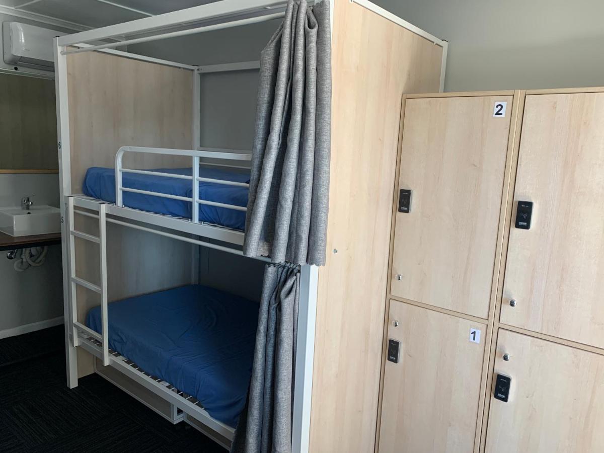 Aussie Dream Hostel Голд-Кост Екстер'єр фото