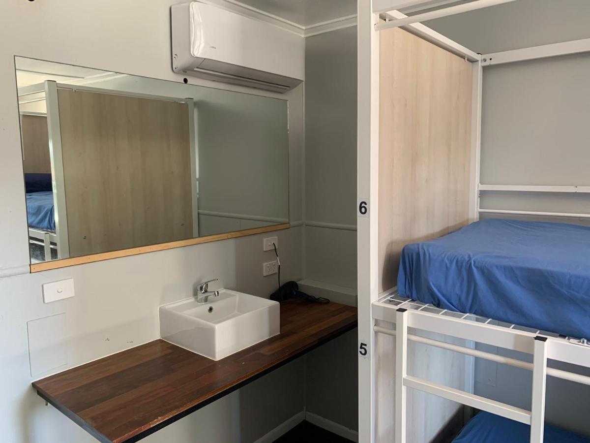 Aussie Dream Hostel Голд-Кост Екстер'єр фото