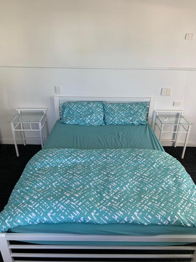 Aussie Dream Hostel Голд-Кост Екстер'єр фото